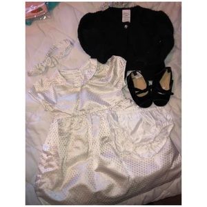 12-18 months Baby Girls Gymboree Dresses Up SET